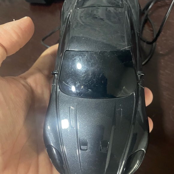 Car With speaker , Usb Drive Reader And Radio. - Picture 1 of 6